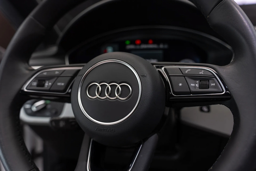Foto do veículo AUDI A5 2.0 TFSI MHEV SPORTBACK ADVANCED QUATTRO S TRONIC 2024 37.193 KM R$ 254.900,00