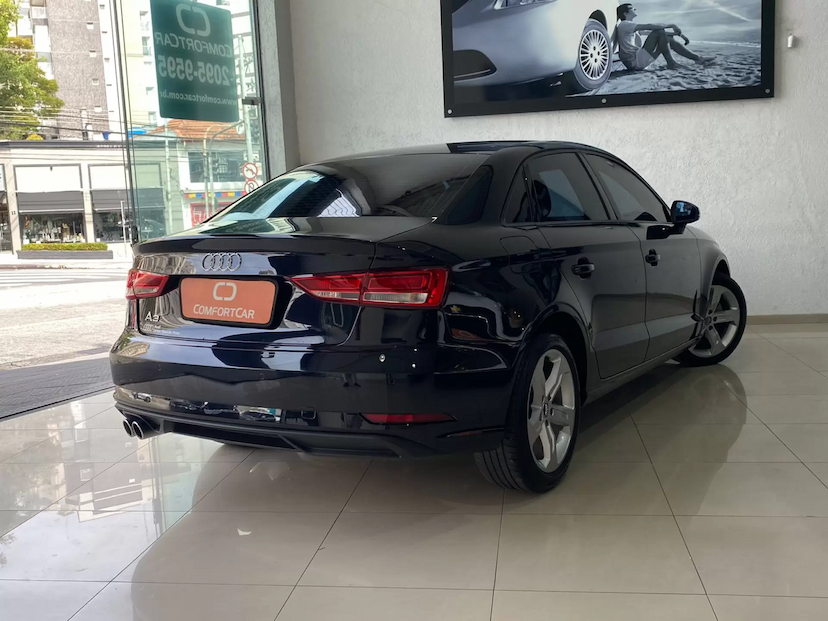 Foto do veículo AUDI A3 1.4 SEDAN PRESTIGE PLUS 2019 68.000 KM 115.900,00