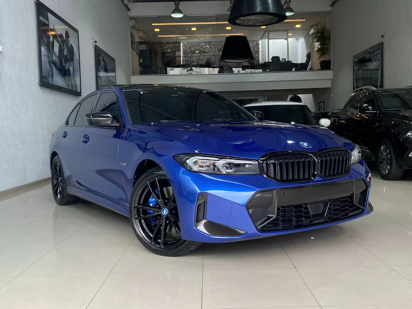 Foto do veículo BMW 330E 2.0 TURBO M SPORT 2023 2.500 KM 389.900,00