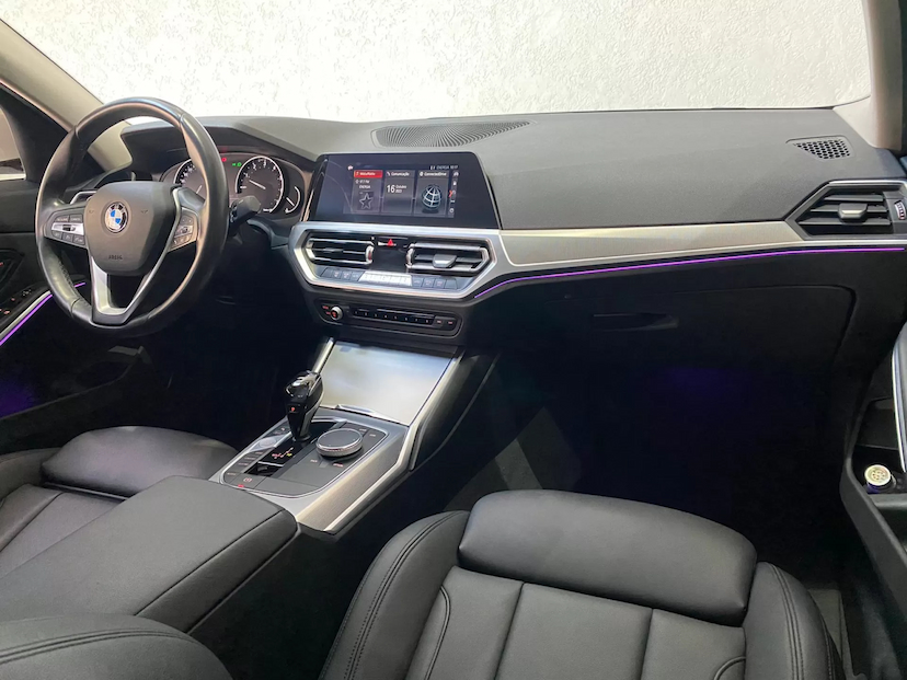 Foto do veículo BMW 320I 2.0 SPORT 2020 57.000 KM 185.900,00