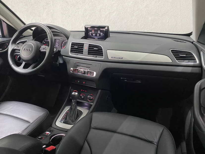 Foto do veículo AUDI Q3 2.0 AMBIENTE 2014 85.000 KM 85.900,00