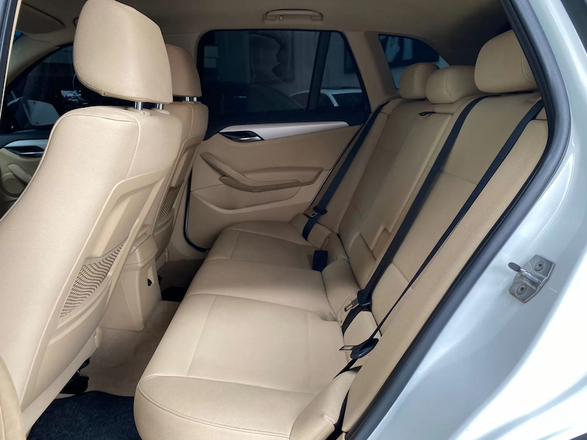 Foto do veículo BMW X1 2.0 TURBO ACTIVE FLEX SDRIVE20I 2015 100.000 KM 85.900,00