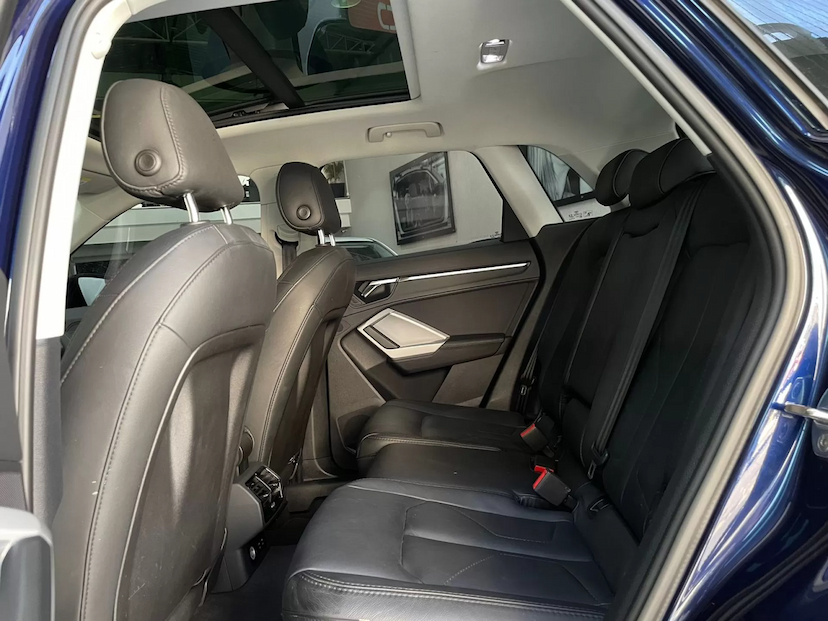 Foto do veículo AUDI Q3 1.4 TFSI PRESTIGE PLUS 2021 50.000 KM 185.900,00