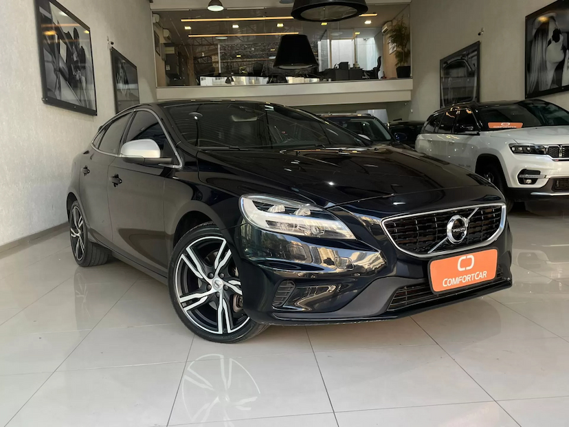 Foto do veículo VOLVO V40 2.0 T5 R-DESIGN 2018 55.000 KM 119.900,00