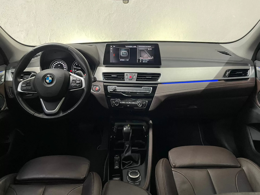 Foto do veículo BMW X1 2.0 XDRIVE 25I 2020 60.000 KM 179.900,00