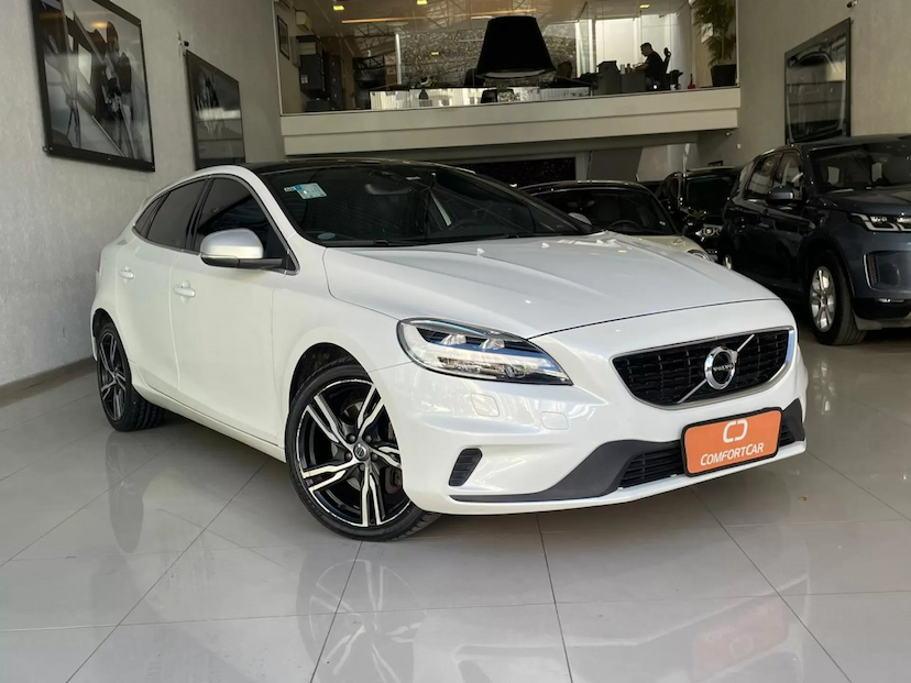 Foto do veículo VOLVO V40 2.0 T5 R-DESIGN 2018 60.000 KM 118.900,00