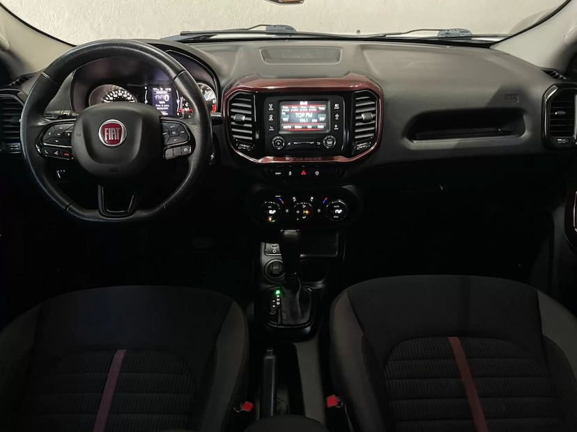 Foto do veículo FIAT TORO 1.8 FREEDOM 2019 75.000 KM 88.900,00