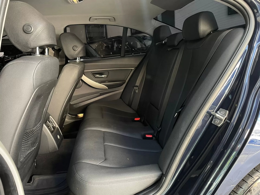Foto do veículo BMW 320I 2.0 SPORT 2014 73.000 KM 89.900,00