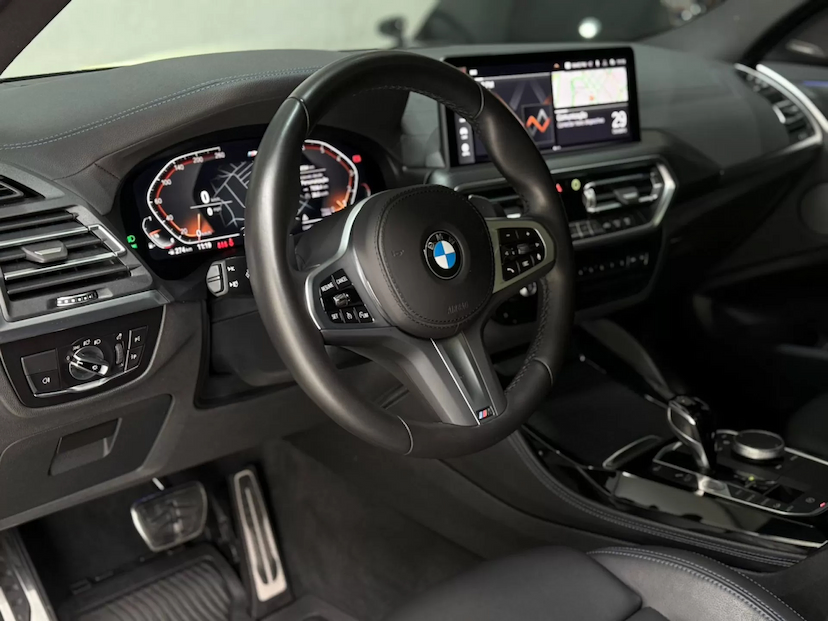 Foto do veículo BMW X4 2.0 16V GASOLINA XDRIVE30I M SPORT STEPTRONIC 2023 20.000 KM 394.900,00