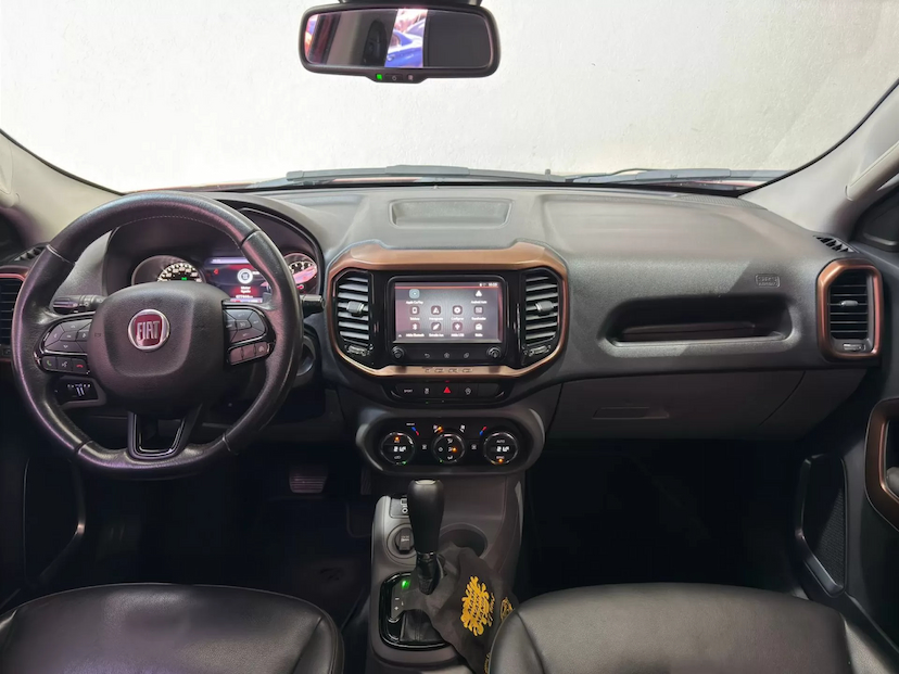 Foto do veículo FIAT TORO 2.4 16V MULTIAIR FLEX VOLCANO AT9 2020 75.000 KM 104.900,00