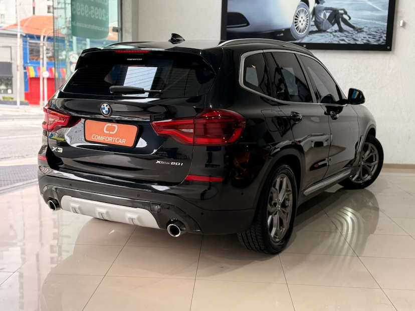 Foto do veículo BMW X3 2.0 16V GASOLINA X LINE XDRIVE20I STEPTRONIC 2020 23.000 KM 279.900,00