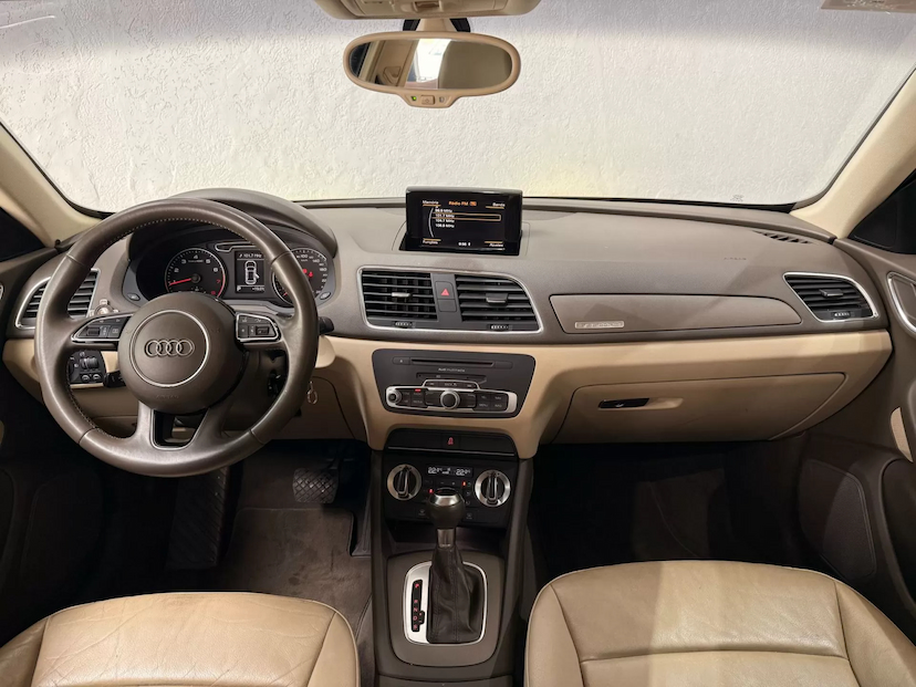 Foto do veículo AUDI Q3 2.0 TFSI AMBITION QUATTRO 4P GASOLINA S TRONIC 2014 95.000 KM 79.900,00