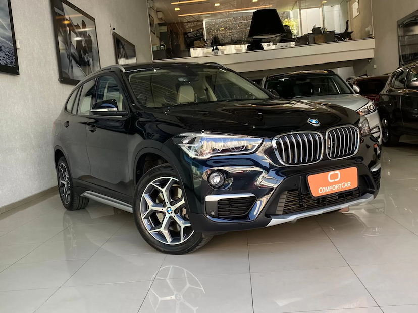Foto do veículo BMW X1 2.0 16V TURBO ACTIVEFLEX SDRIVE20I X-LINE 4P AUTOMÁTICO 2019 75.000 KM 135.900,00