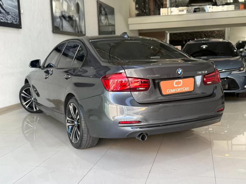 Foto do veículo BMW 320I 2.0 SPORT 16V TURBO ACTIVE FLEX 4P AUTOMÁTICO 2018 80.000 KM 118.900,00