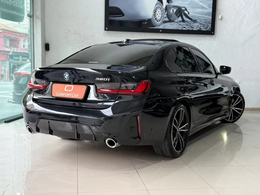 Foto do veículo BMW 320I 2.0 16V TURBO FLEX M SPORT AUTOMÁTICO 2024 62.000 KM 254.900,00