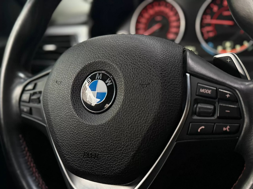 Foto do veículo BMW 320I 2.0 SPORT 16V TURBO ACTIVE FLEX 4P AUTOMÁTICO 2018 94.000 KM 112.900,00