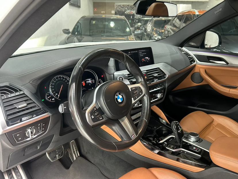 Foto do veículo BMW X4 2.0 16V GASOLINA XDRIVE30I M SPORT STEPTRONIC 2019 80.000 KM 229.900,00