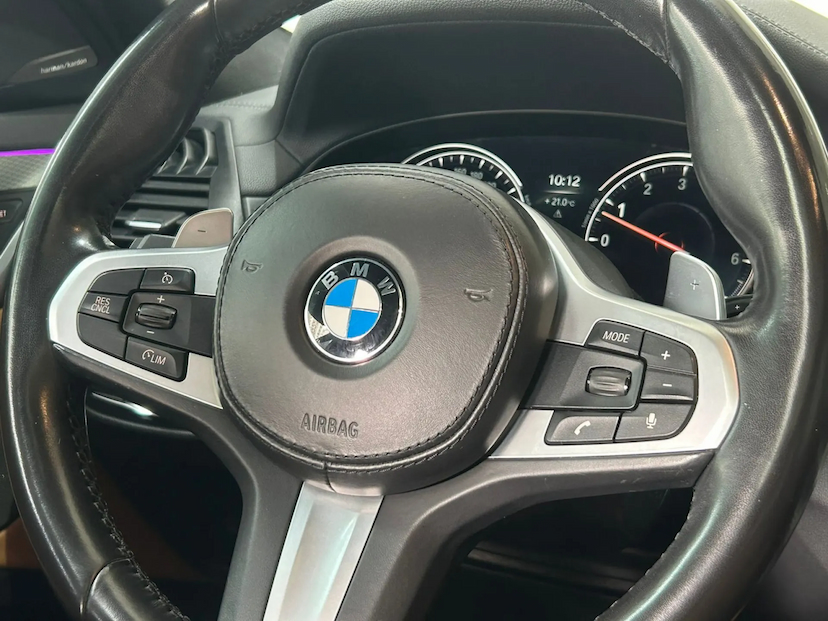 Foto do veículo BMW X4 2.0 16V GASOLINA XDRIVE30I M SPORT STEPTRONIC 2019 80.000 KM 229.900,00