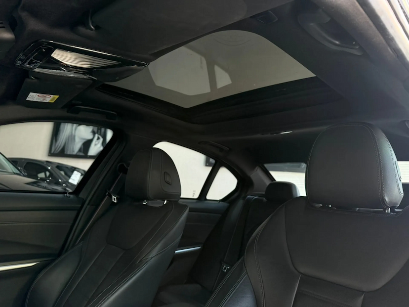 Foto do veículo BMW 320I 2.0 16V TURBO GASOLINA M SPORT AUTOMÁTICO 2020 78.000 KM 199.900,00