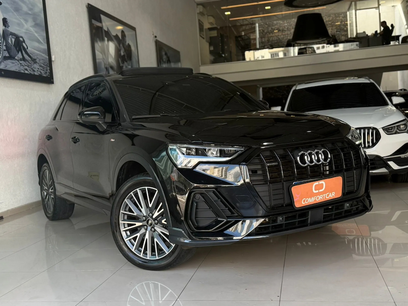 Foto do veículo AUDI Q3 2.0 40 TFSI GASOLINA PERFORMANCE BLACK QUATTRO TIPTRONIC 2022 60.000 KM 179.900,00