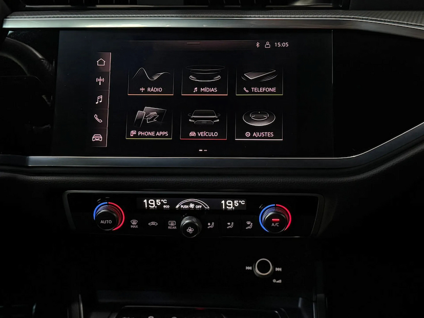 Foto do veículo AUDI Q3 2.0 40 TFSI GASOLINA PERFORMANCE BLACK QUATTRO TIPTRONIC 2022 60.000 KM 179.900,00