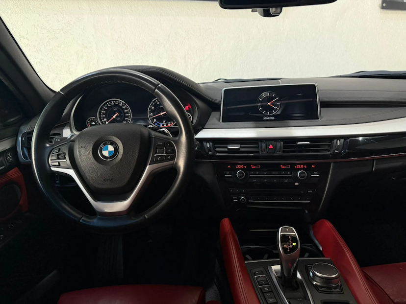 Foto do veículo BMW X6 3.0 35I 4X4 COUPÉ 6 CILINDROS 24V GASOLINA 4P AUTOMÁTICO 2018 55.000 KM 214.900,00