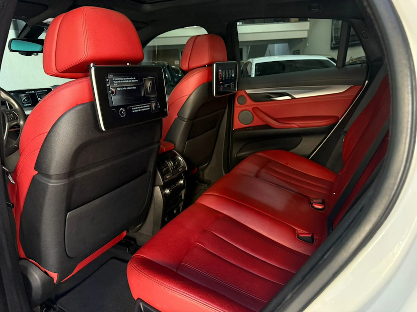 Foto do veículo BMW X6 3.0 35I 4X4 COUPÉ 6 CILINDROS 24V GASOLINA 4P AUTOMÁTICO 2018 55.000 KM 214.900,00