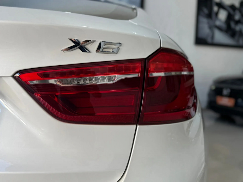 Foto do veículo BMW X6 3.0 35I 4X4 COUPÉ 6 CILINDROS 24V GASOLINA 4P AUTOMÁTICO 2018 55.000 KM 214.900,00