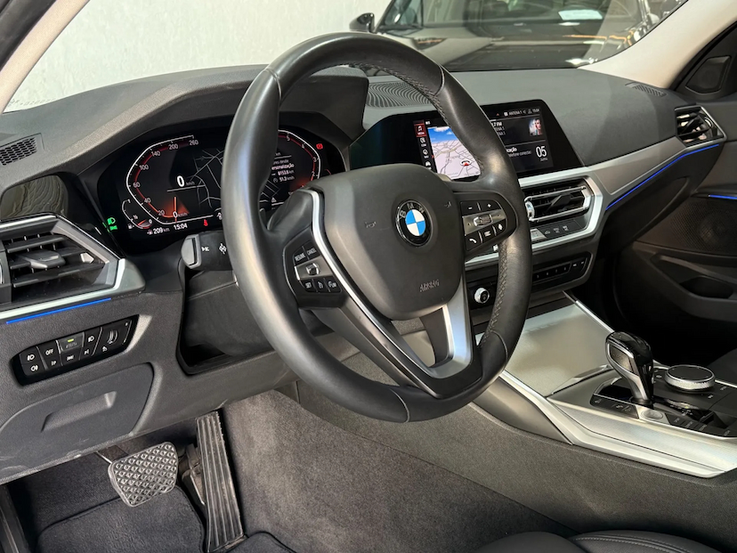 Foto do veículo BMW 320I 2.0 16V TURBO GASOLINA SPORT GP AUTOMÁTICO 2020 70.000 KM 169.900,00