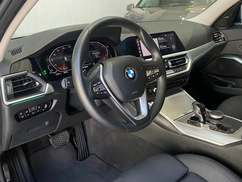 Foto do veículo BMW 320I 2.0 16V TURBO GASOLINA SPORT GP AUTOMÁTICO 2021 65.000 KM 183.900,00