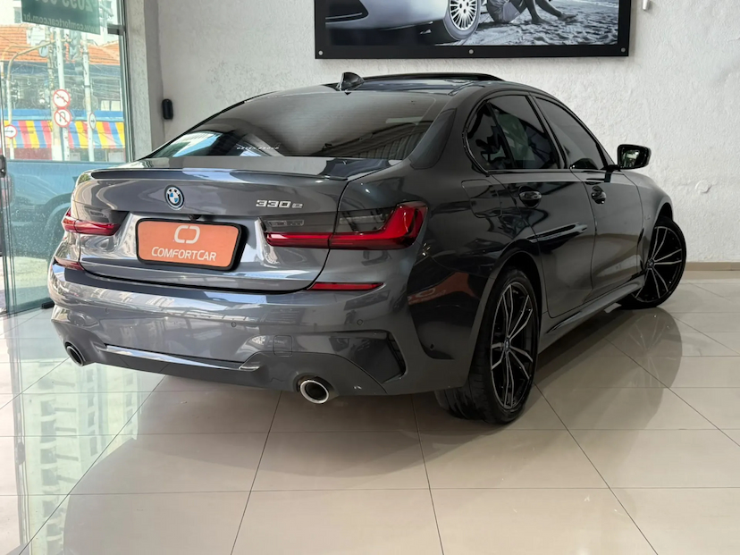 Foto do veículo BMW 330E 2.0 16V TURBO HÍBRIDO M SPORT AUTOMÁTICO 2022 27.500 KM 219.900,00