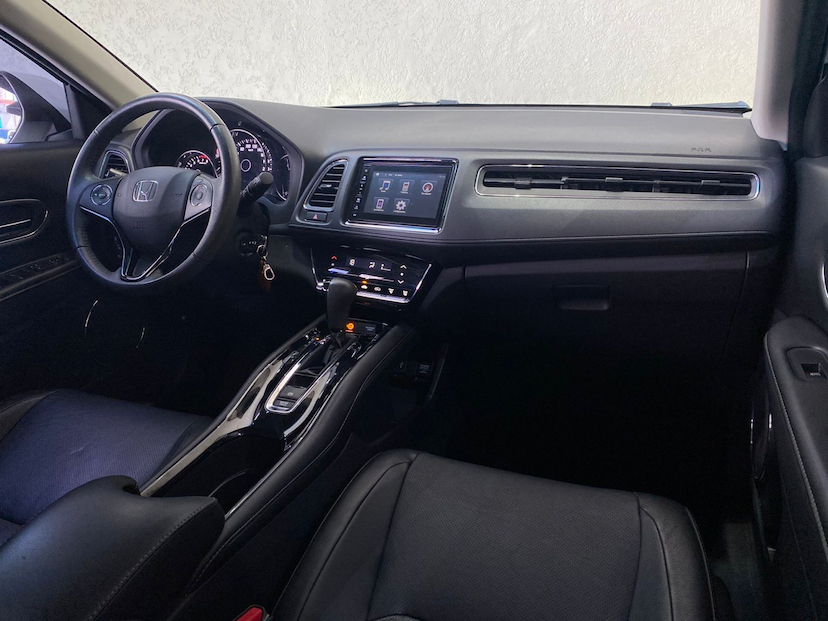 Foto do veículo HONDA HR-V EX-L 2020 42.000 KM 113.900,00