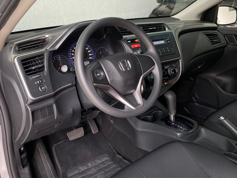 Foto do veículo HONDA CITY 1.5 LX 2016 75.000 KM 69.900,00