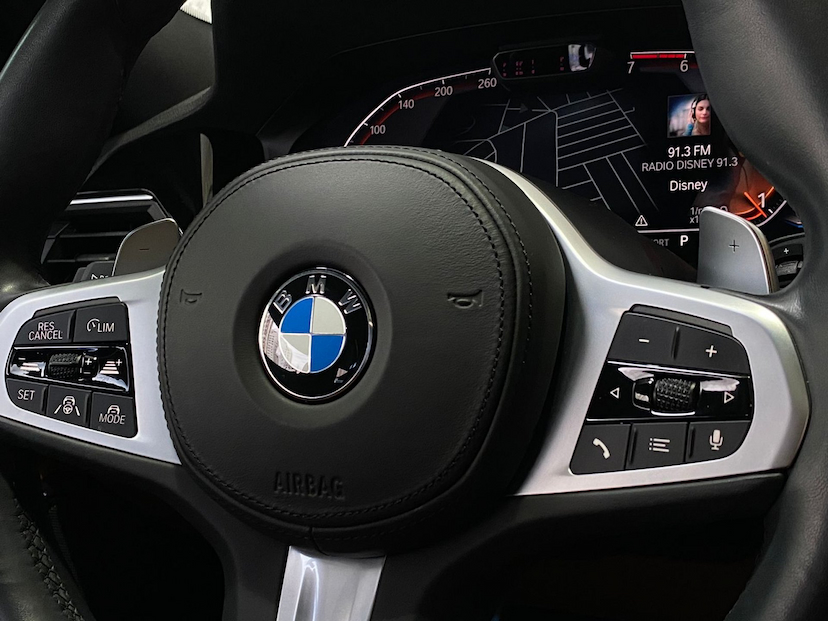 Foto do veículo BMW 330I 2.0 16V TURBO GASOLINA M SPORT 2019 40.000 KM 268.900,00
