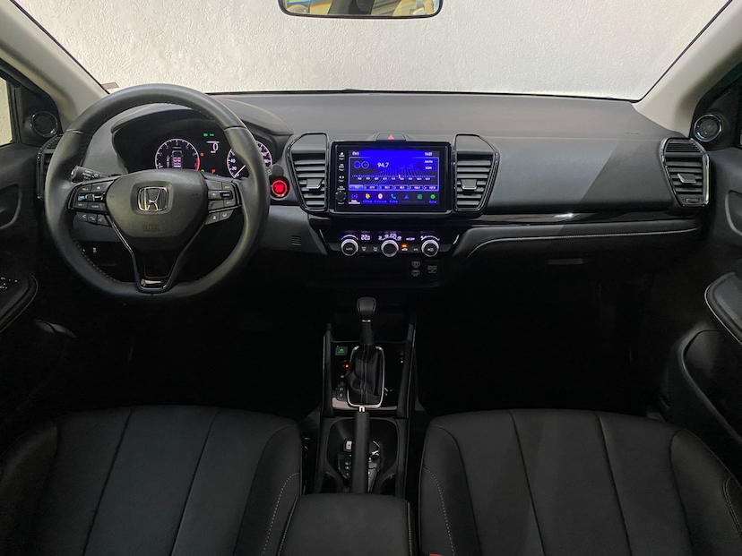 Foto do veículo HONDA CITY TOURING 2023 11.000 KM 124.900,00