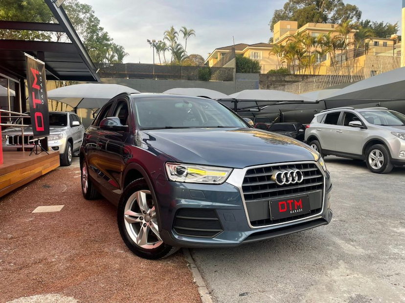 Foto do veículo AUDI Q3 1.4 TFSI AMBIENTE GASOLINA S TRONIC 2016 104.976 KM 119.900,00