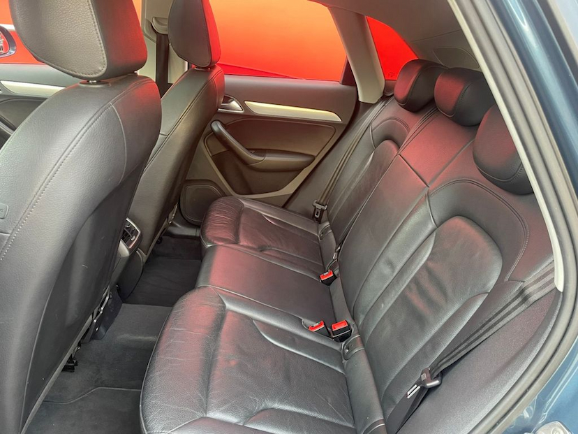 Foto do veículo AUDI Q3 1.4 TFSI AMBIENTE GASOLINA S TRONIC 2016 104.976 KM 119.900,00