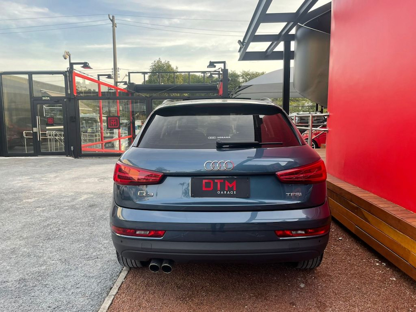 Foto do veículo AUDI Q3 1.4 TFSI AMBIENTE GASOLINA S TRONIC 2016 104.976 KM 119.900,00