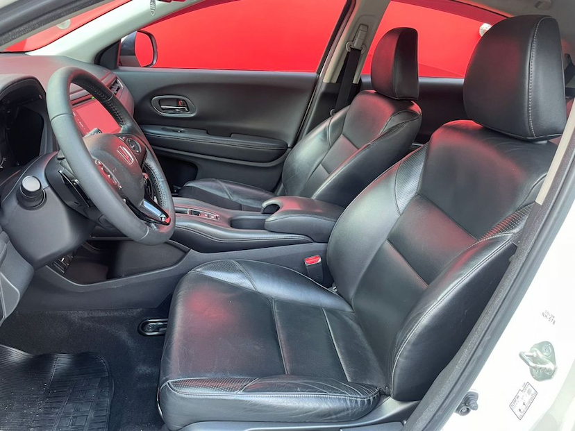 Foto do veículo HONDA HRV TOURING 1.8 FLEX 2018 126.176 KM 106.900,00