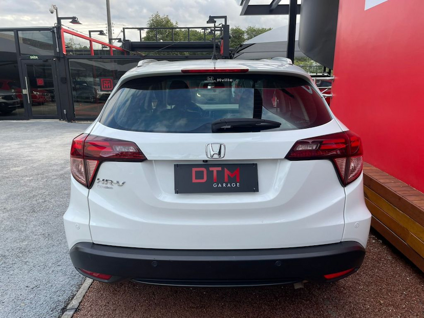 Foto do veículo HONDA HRV TOURING 1.8 FLEX 2018 126.176 KM 106.900,00