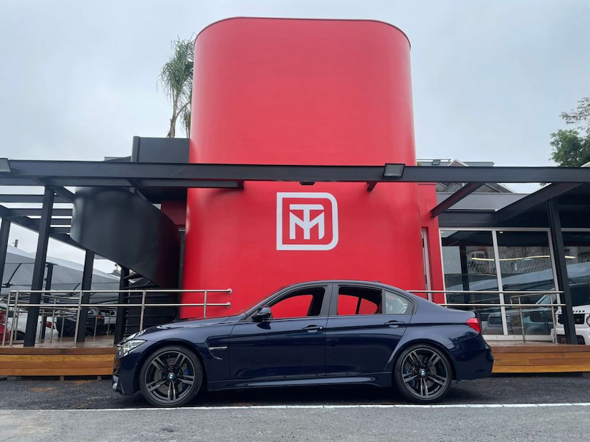 Foto do veículo BMW M3 3.0 I6 GASOLINA SEDAN 2018 21.350 KM 444.900,00