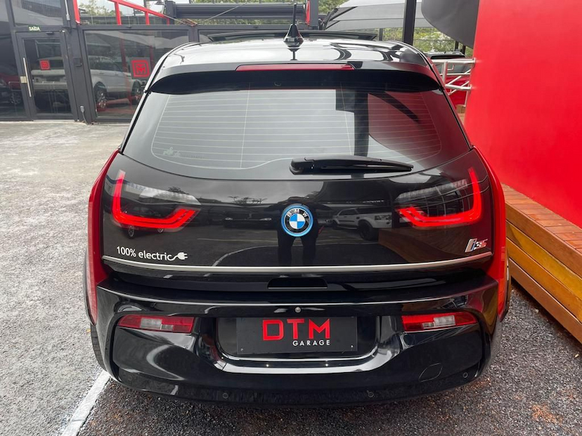 Foto do veículo BMW I3 HÍBRIDO REX FULL 2020 87.544 KM 229.900,00