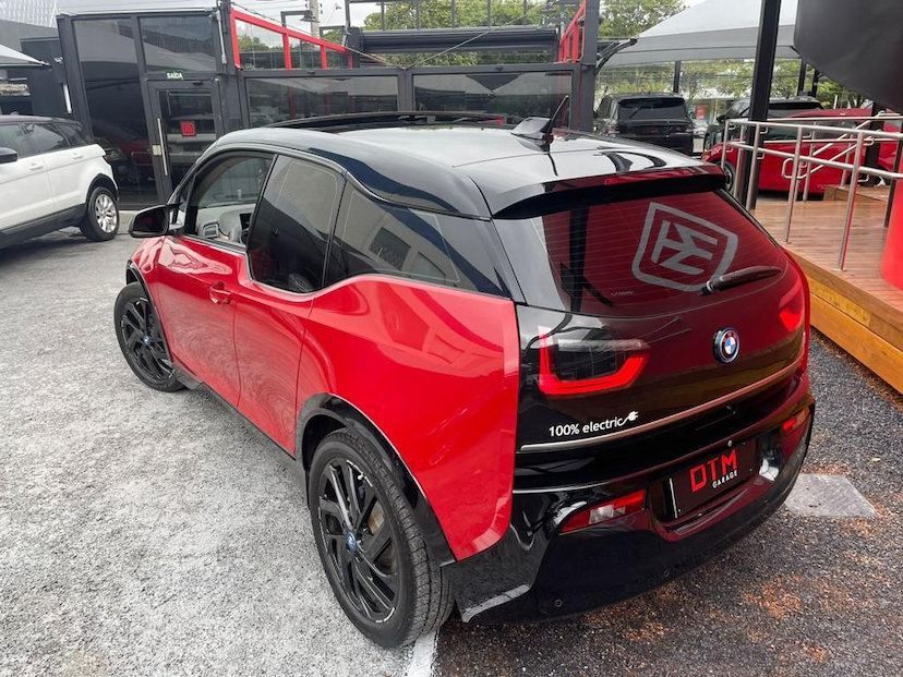 Foto do veículo BMW I3 HÍBRIDO REX FULL 2020 87.544 KM 229.900,00