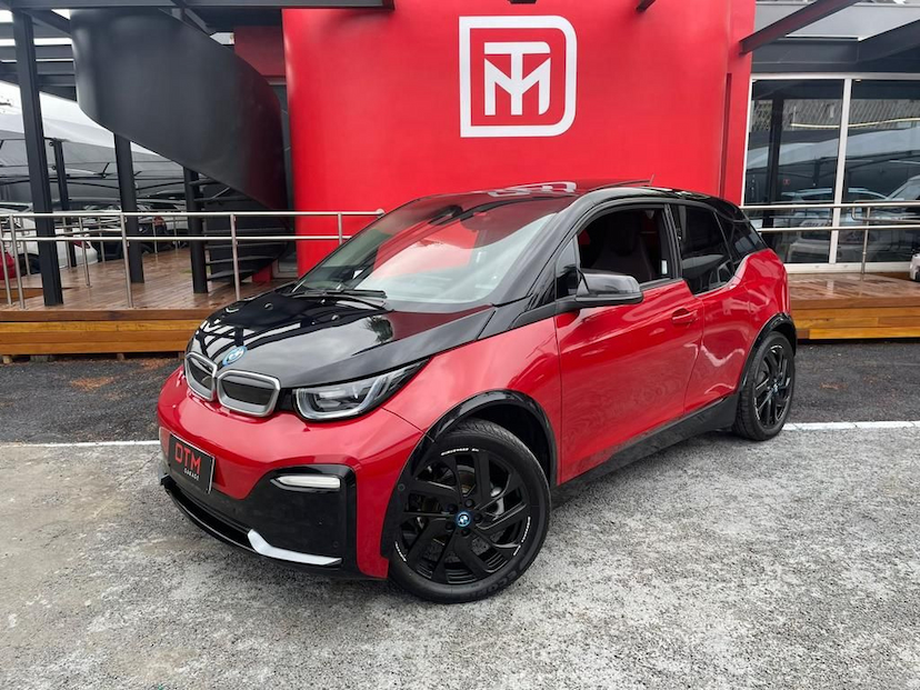 Foto do veículo BMW I3 HÍBRIDO REX FULL 2020 87.544 KM 229.900,00