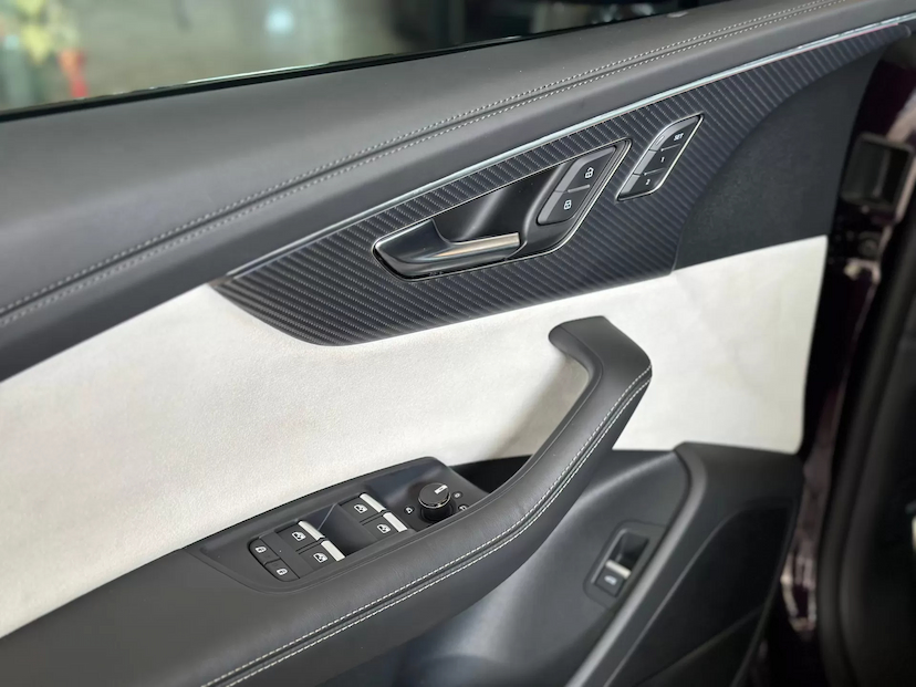 Foto do veículo AUDI RS Q8 4.0 V8 TWINTURBO MHEV TIPTRONIC 2023 1.850 KM 1.099.000,00