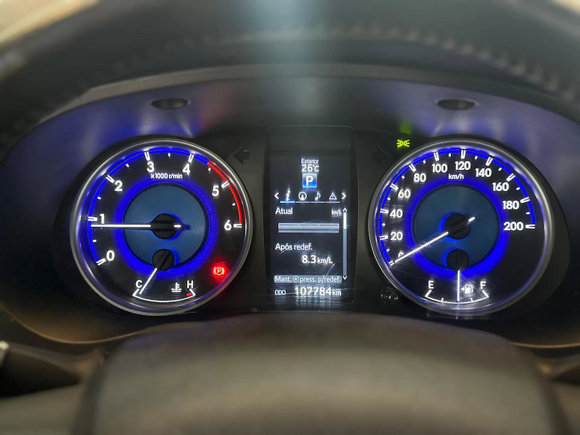 Foto do veículo TOYOTA HILUX 2.8 SRV 4X4 CD 16V DIESEL 4P AUTOMÁTICO 2018 107.781 KM 174.900,00