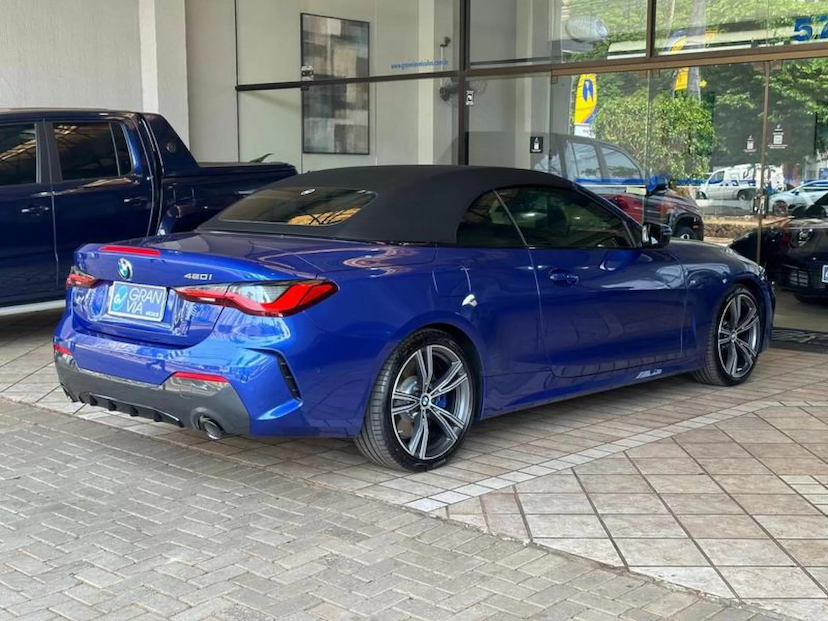 Foto do veículo BMW 420I 2.0 16V GASOLINA CABRIO M SPORT STEPTRONIC 2023 2.747 KM 388.000,00