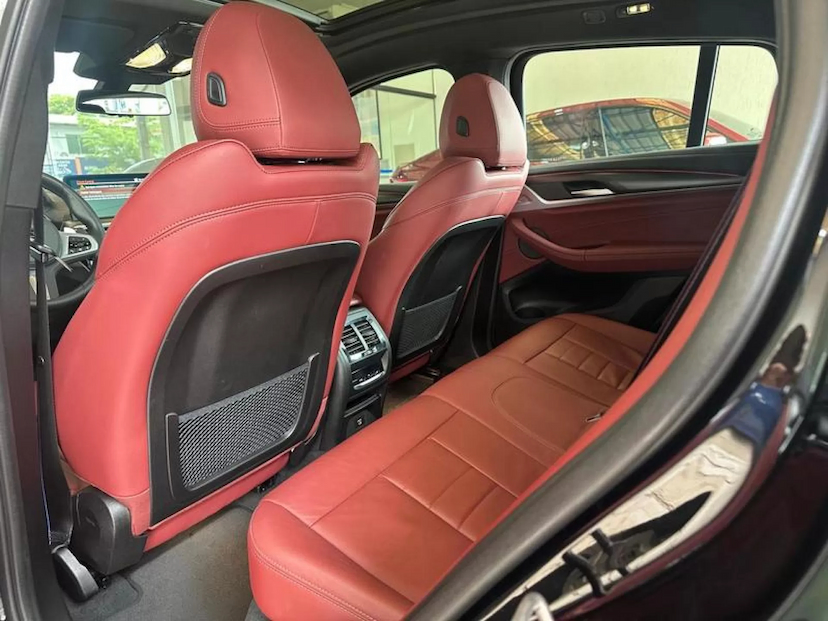 Foto do veículo BMW X4 2.0 16V GASOLINA XDRIVE30I M SPORT STEPTRONIC 2023 19.833 KM 385.000,00