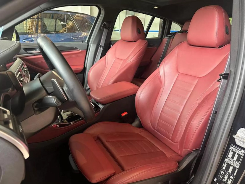 Foto do veículo BMW X4 2.0 16V GASOLINA XDRIVE30I M SPORT STEPTRONIC 2023 19.833 KM 385.000,00