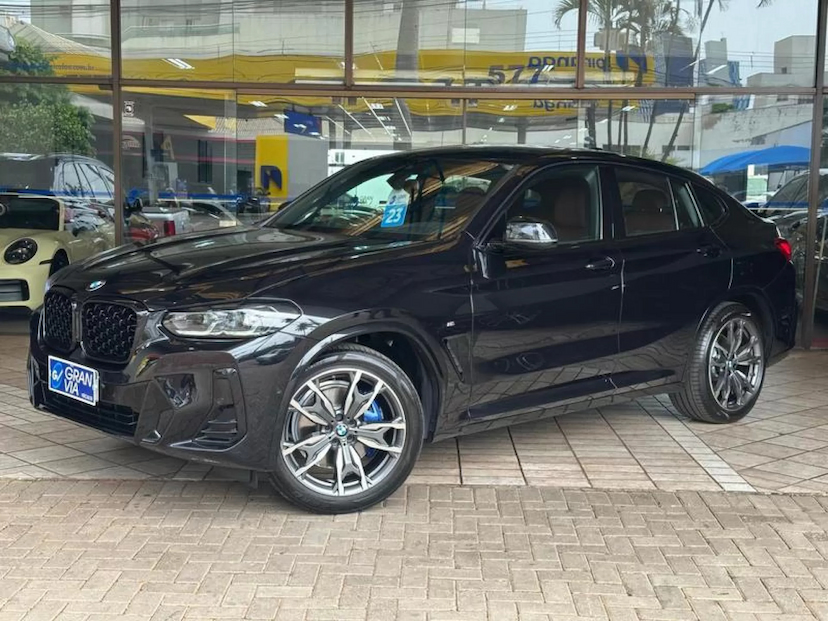 Foto do veículo BMW X4 2.0 16V GASOLINA XDRIVE30I M SPORT STEPTRONIC 2023 19.833 KM 385.000,00